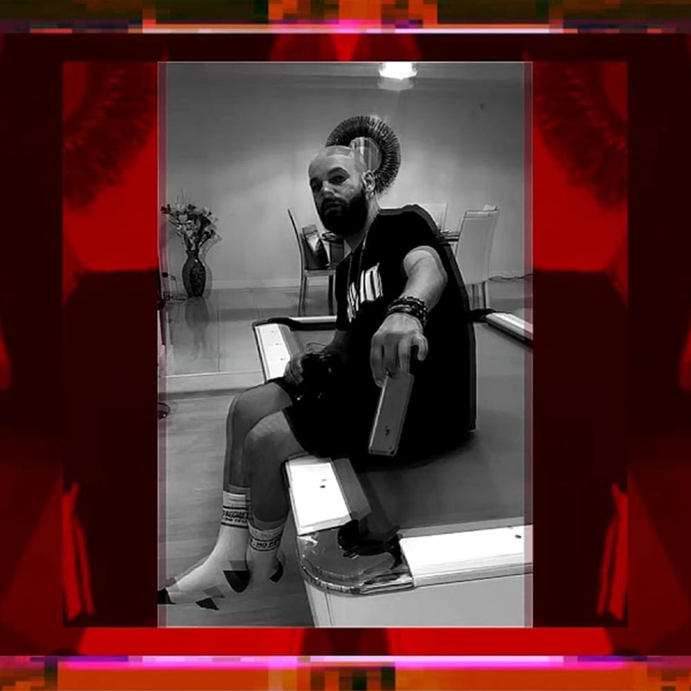 Album cover art for "Pe la ora două" by NOSFE
