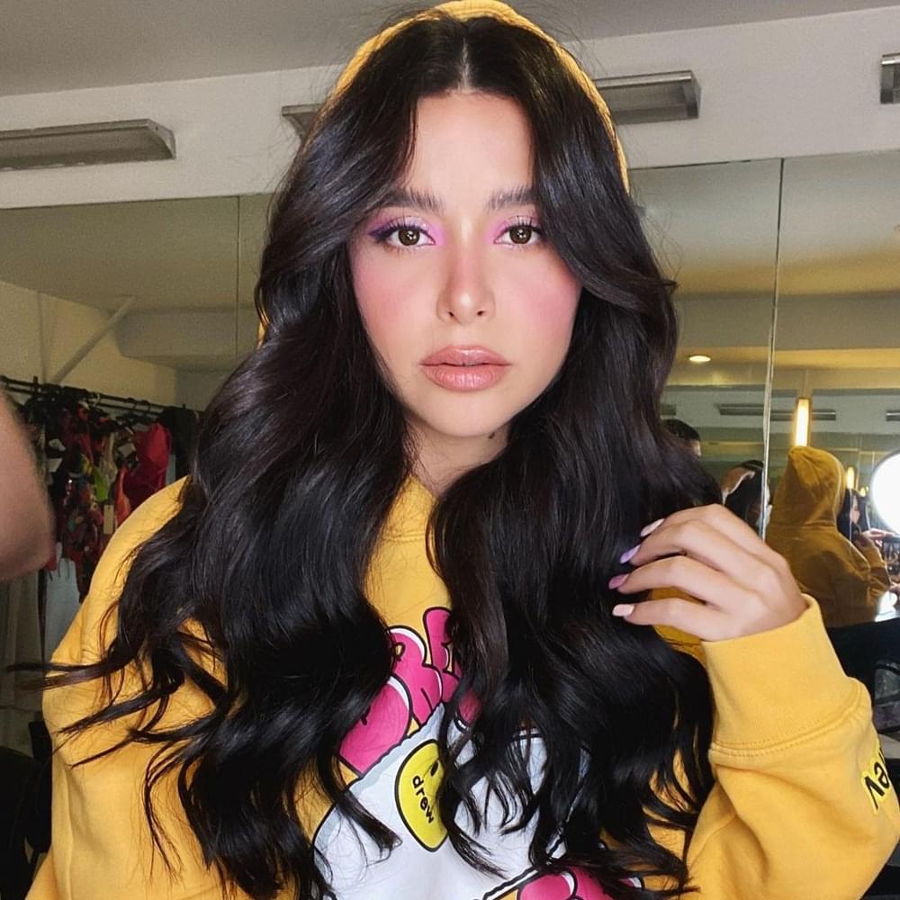 Yassi Pressman Profile Picture Photo of Yassi Pressman