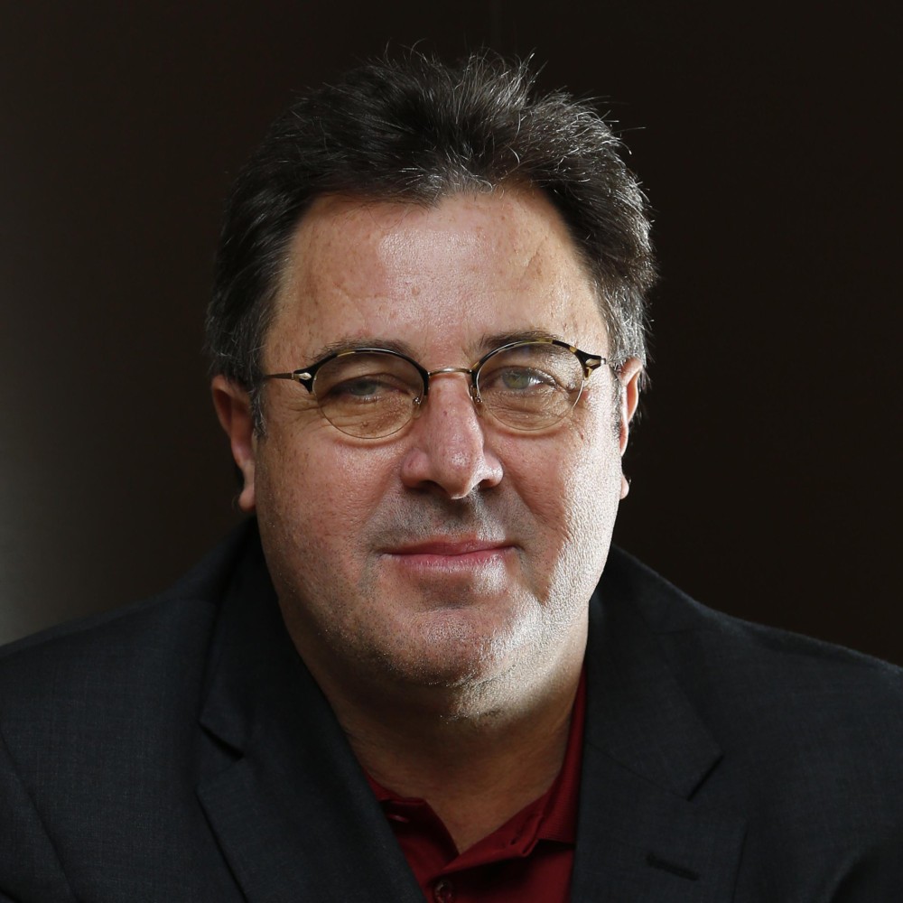 Vince Gill Profile Picture Photo of Vince Gill