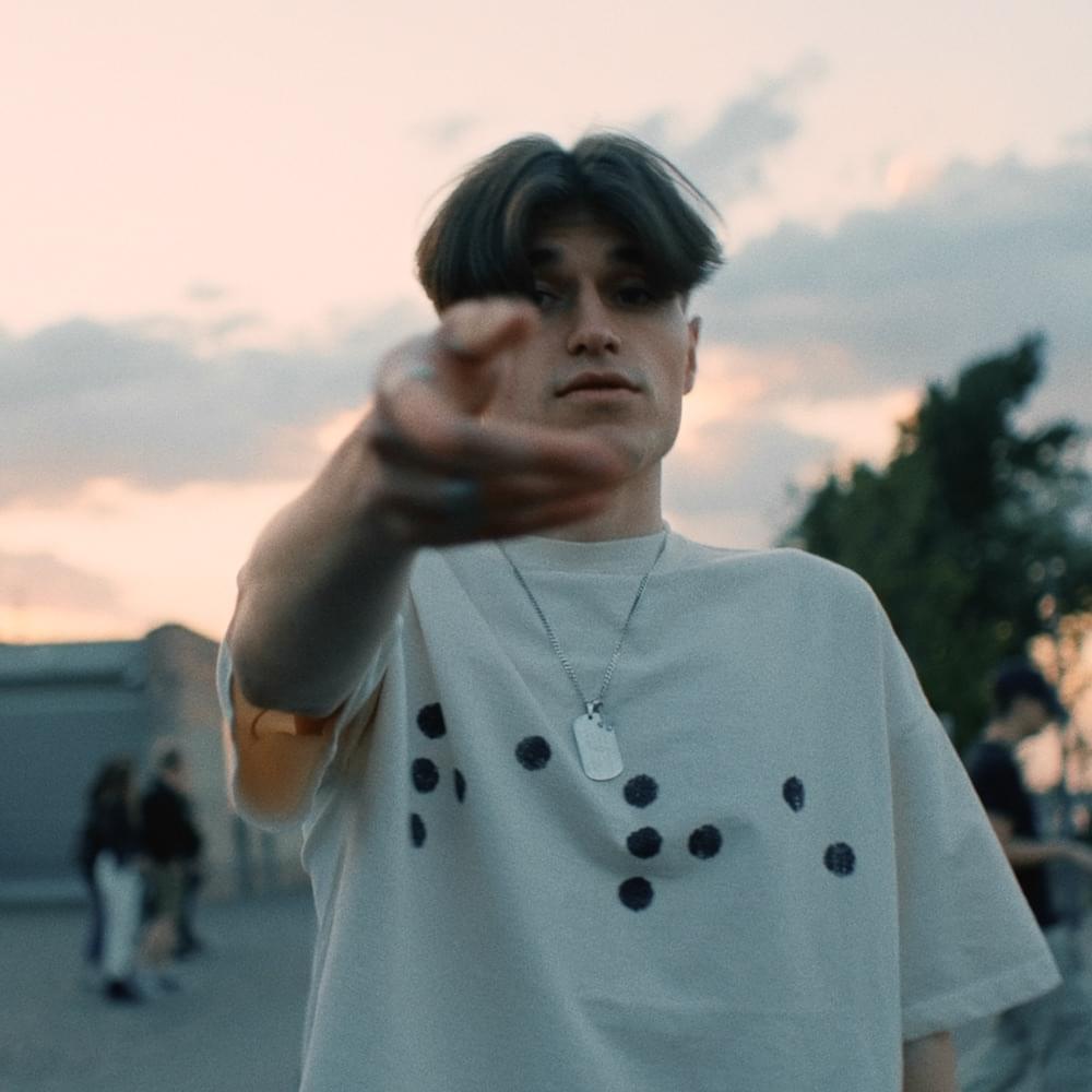 Album cover art for "Mały król" by SB Maffija