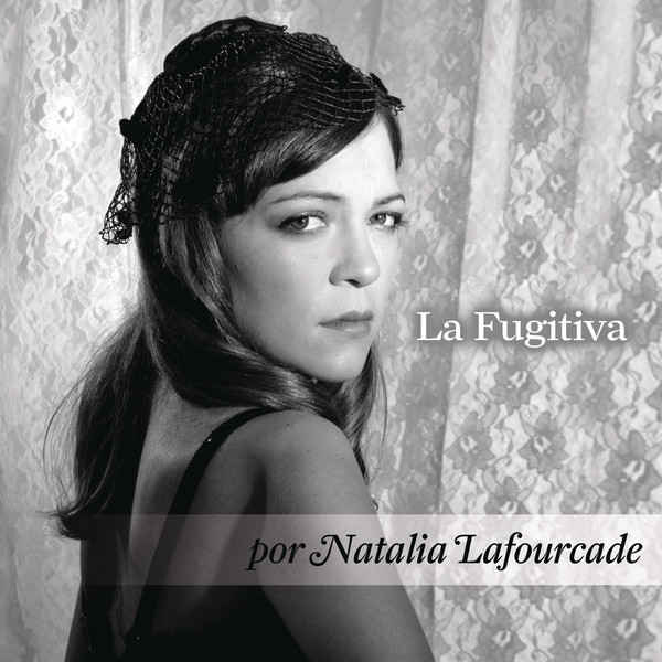 Album cover art for "La Fugitiva" by Natalia Lafourcade & Kevin Johansen