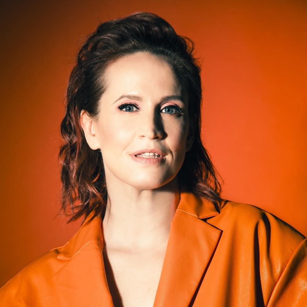 Album cover art for "Jos oisin mies" by Maija Vilkkumaa
