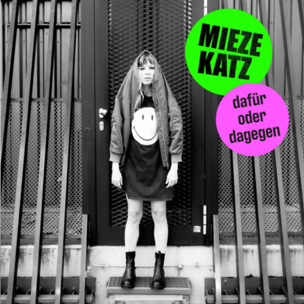 Buntes Konfetti by Mieze Katz