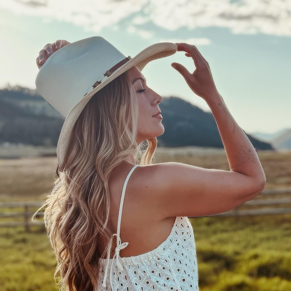 Photo of Colbie Caillat