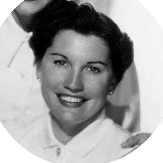 Maxene Andrews Profile Picture Photo of Maxene Andrews