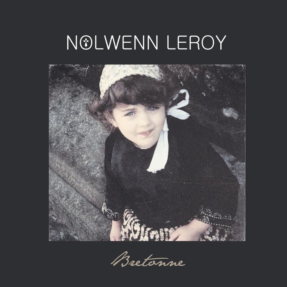 Album cover art for "Scarborough Fair" by Nolwenn Leroy