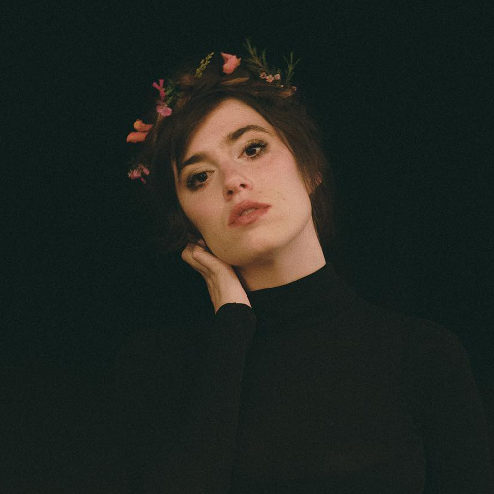 Ryn Weaver Profile Picture Photo of Ryn Weaver