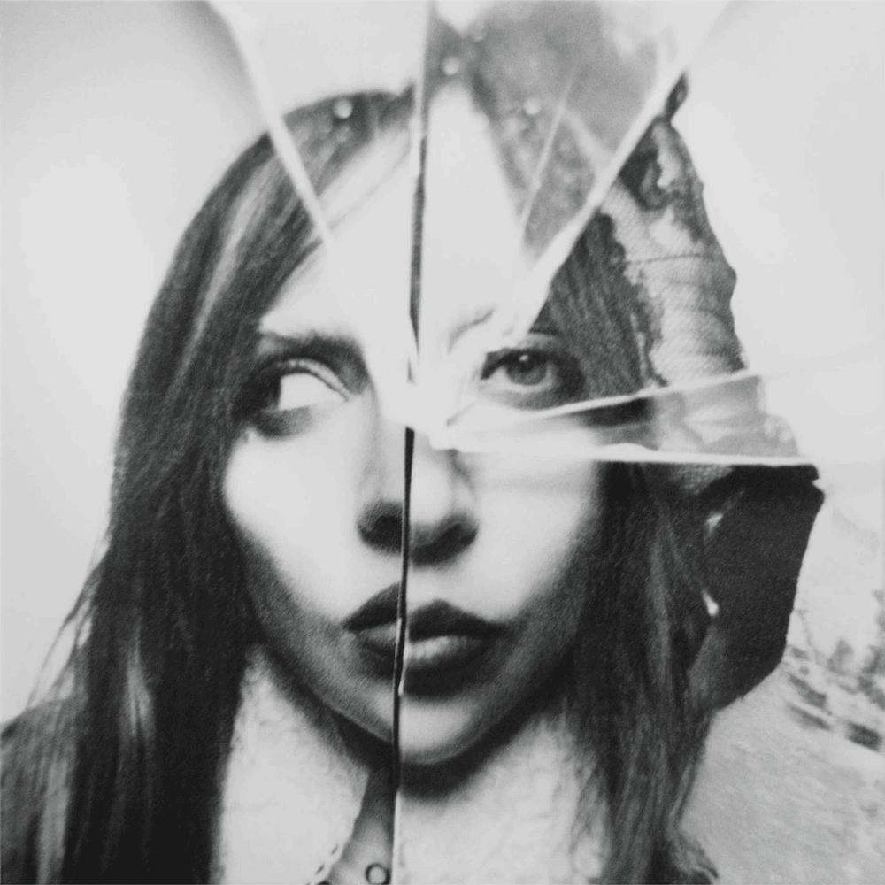 Album cover art for "Lady Gaga - Kill For Love (Tradução em Português)" by Genius Brasil Traduções