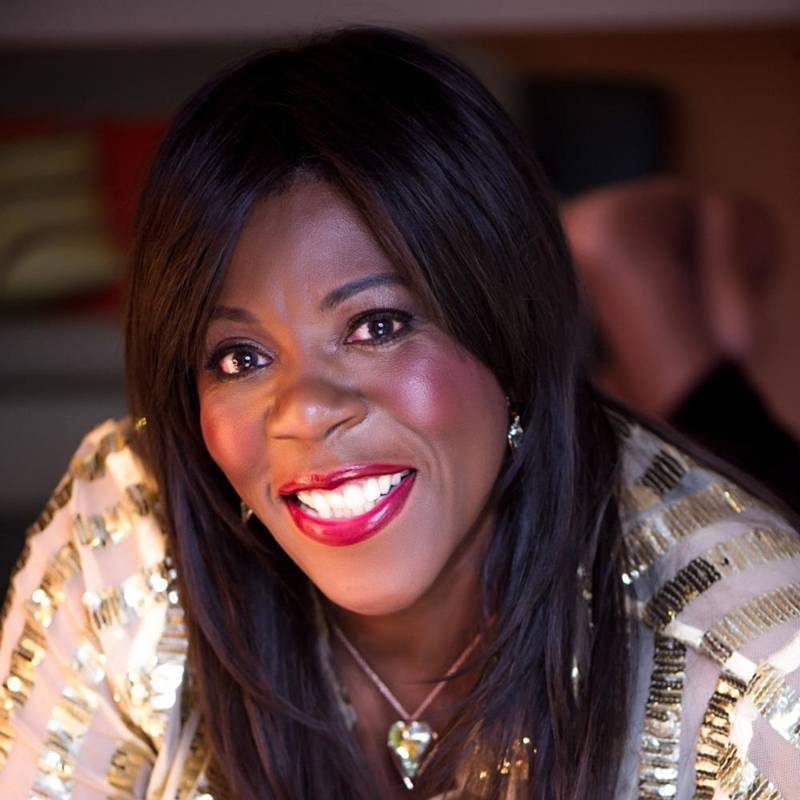 Jaki Graham Profile Picture Photo of Jaki Graham