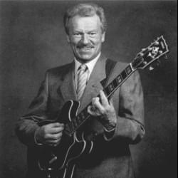 Photo of Bert Weedon