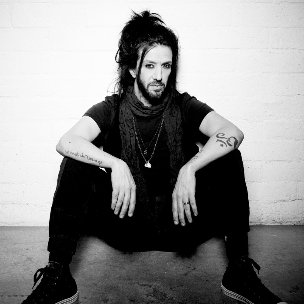Jeordie White Profile Picture Photo of Jeordie White