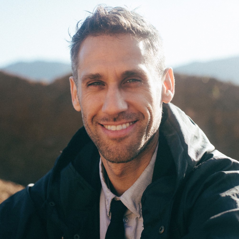 Photo of Rob Simonsen