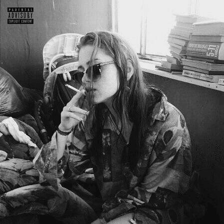 Album cover art for "Не ври мне (Don’t lie me)" by KRESTALL / Courier & Maru (Russia)