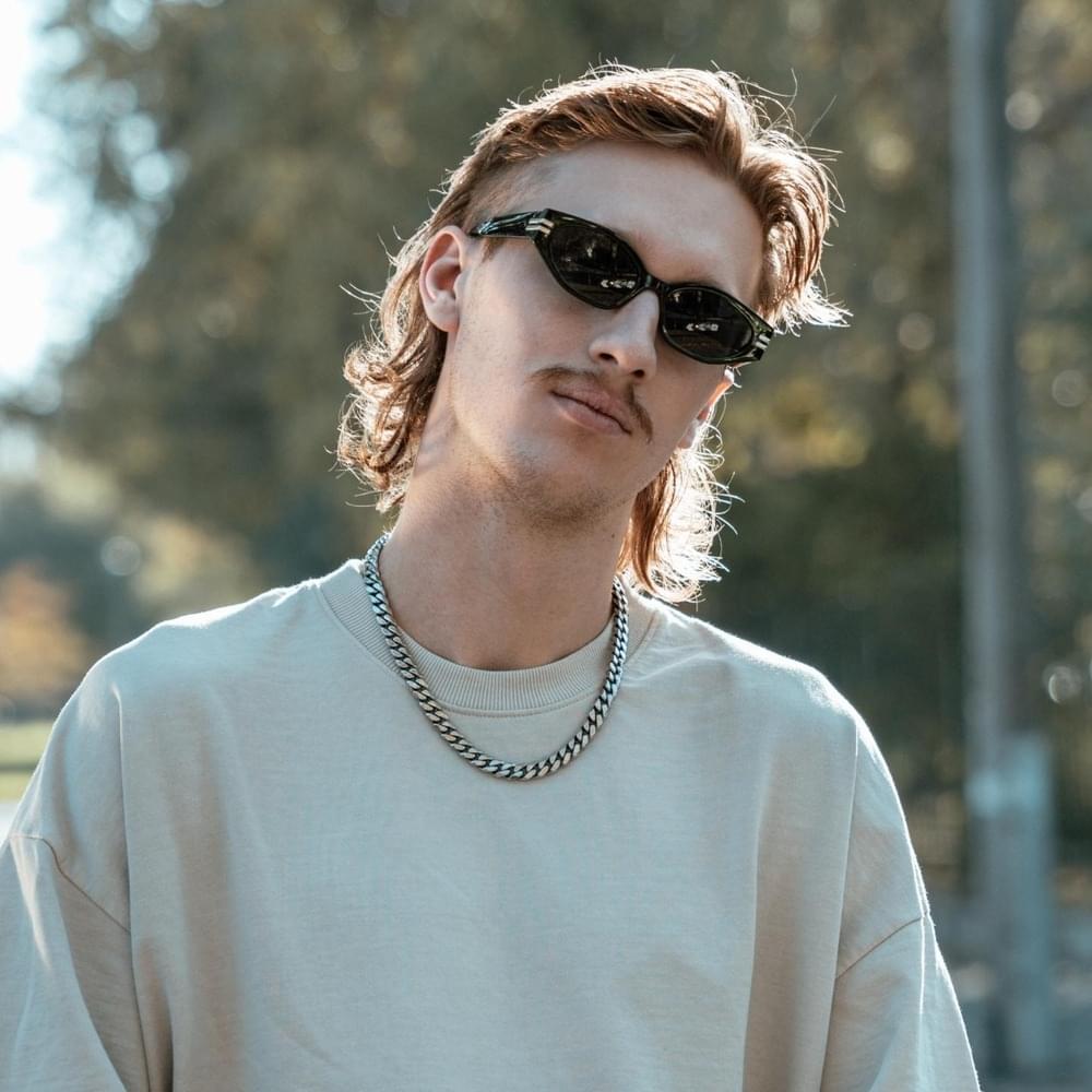 Photo of Tom Santa