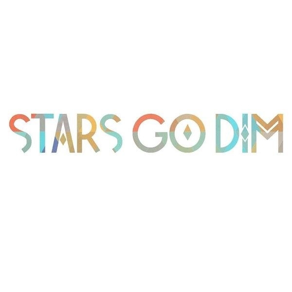 Cover image for Stars Go Dim
