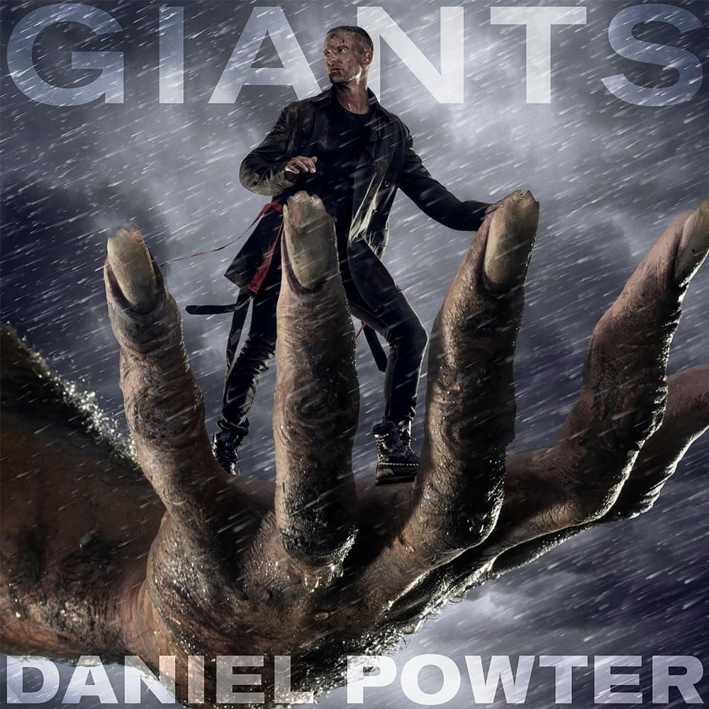 Cover image for GIANTS