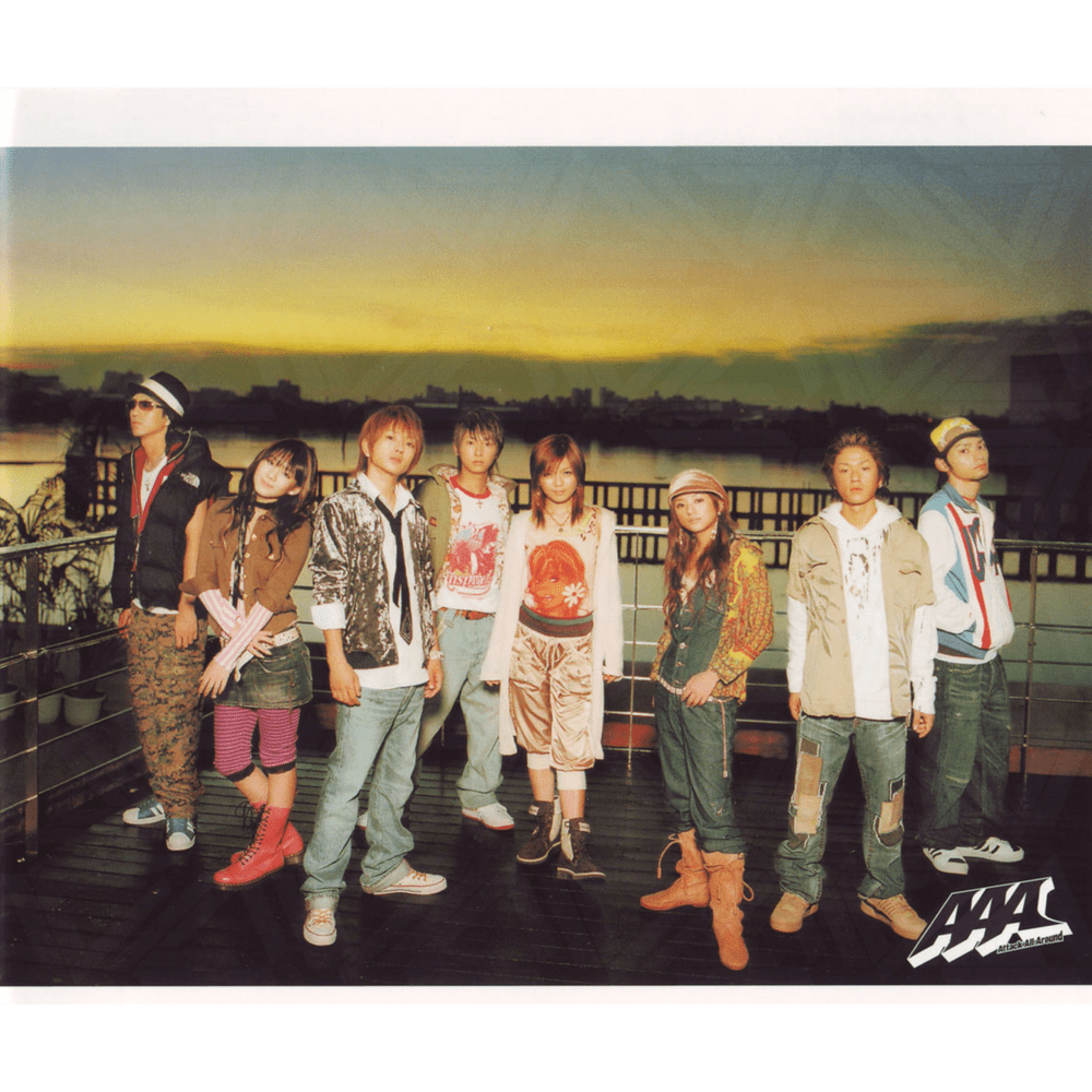 Album cover art for "きれいな空 (Kirei na Sora)" by AAA (JPN)