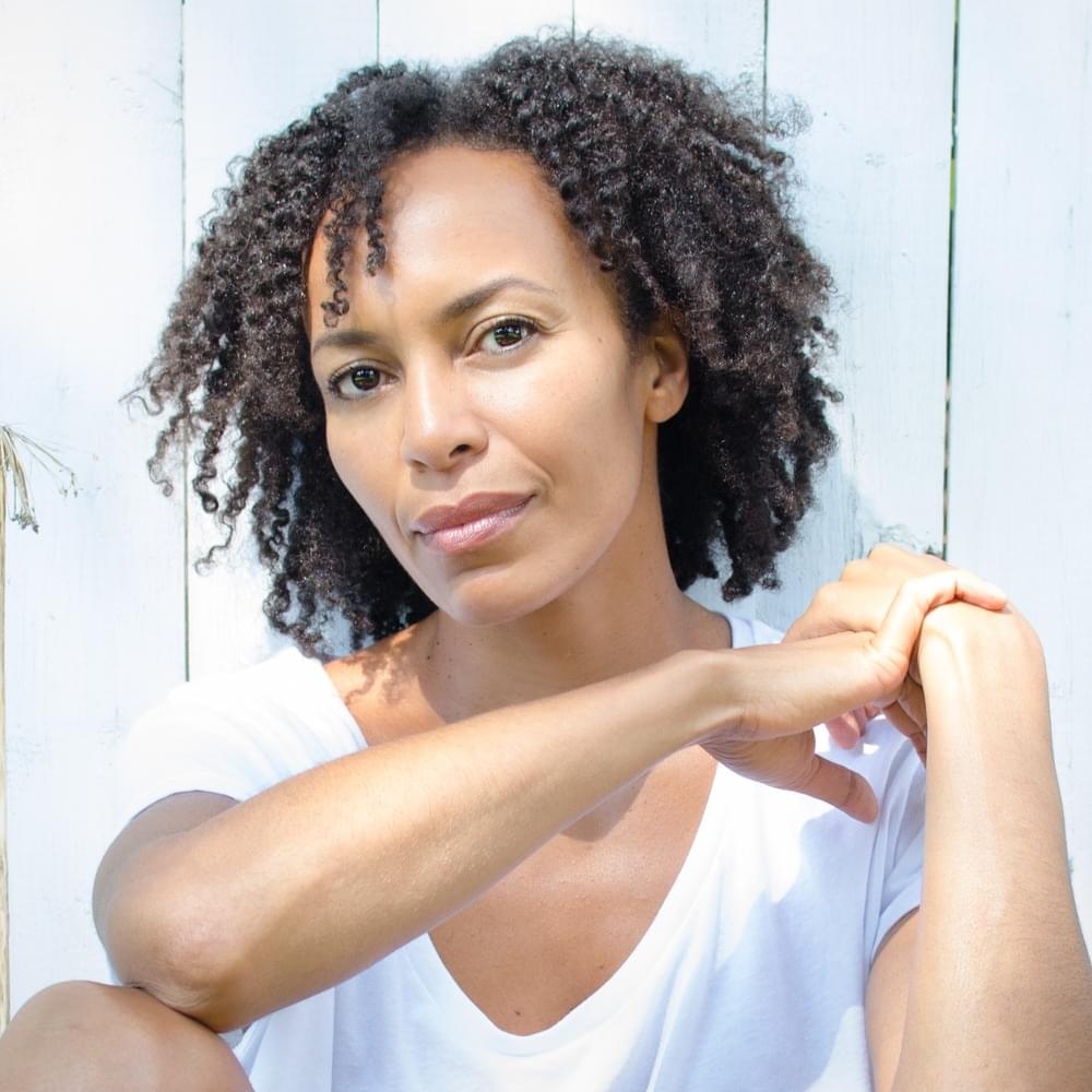 Photo of Eisa Davis