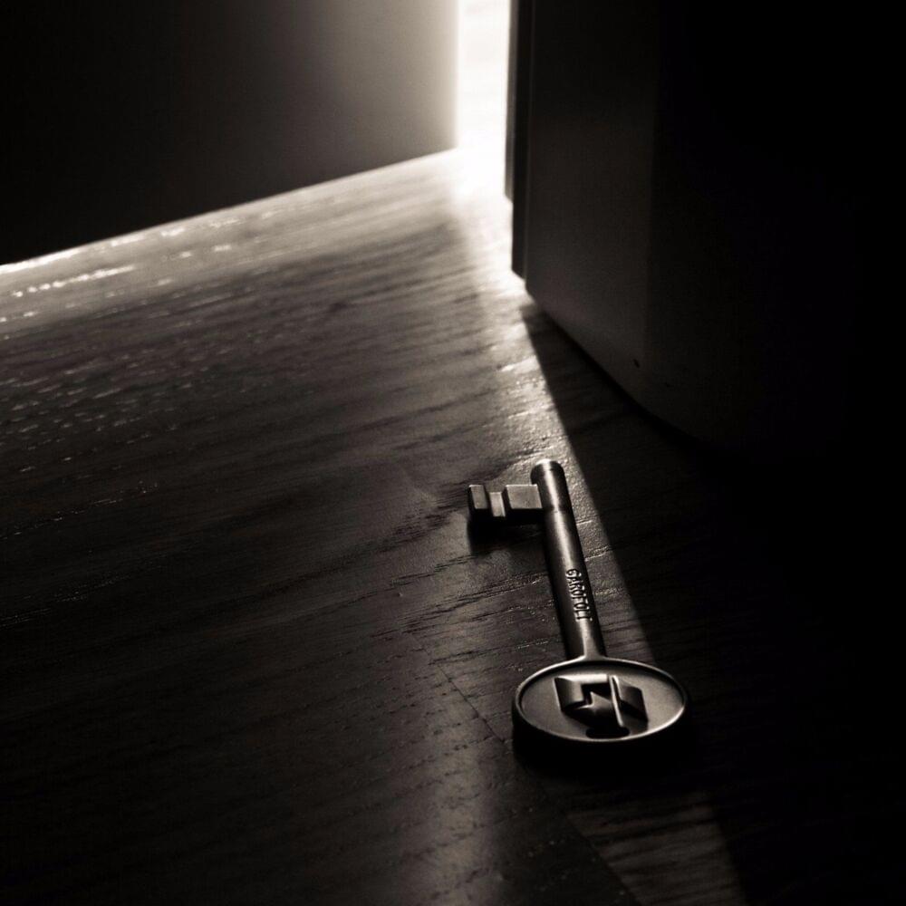 Album cover art for "Türen (Pt. 2)" by Einsigartig