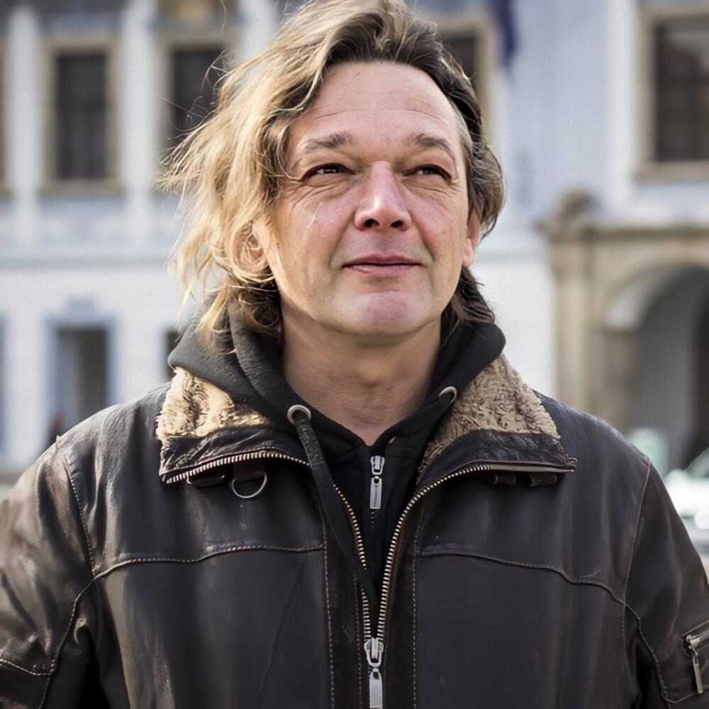 Cover image for Petr Kučera