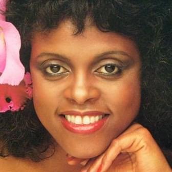 Dee Edwards Profile Picture Photo of Dee Edwards