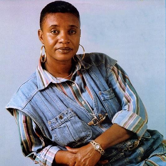 Photo of Jennifer Lara