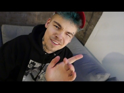 Ich roaste mich selbst.. (Roast Yourself Challenge) by Daniel Tjarks