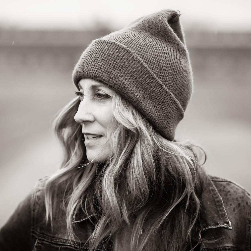 Photo of Amy Speace