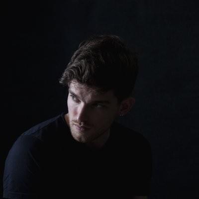Zes Profile Picture Photo of Zes