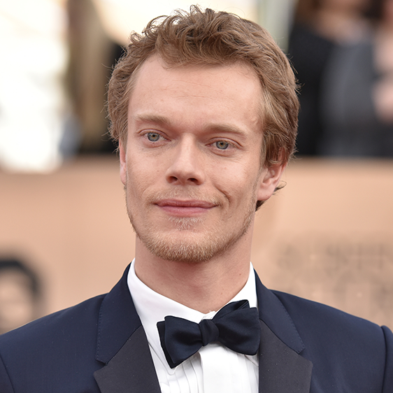 Alfie Allen Profile Picture Photo of Alfie Allen