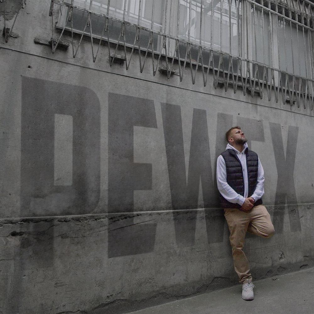 Album cover art for "Pewex" by KęKę