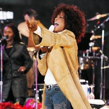 Album cover art for "Tell Me No (Live in Good Morning America, 2002)" by Whitney Houston