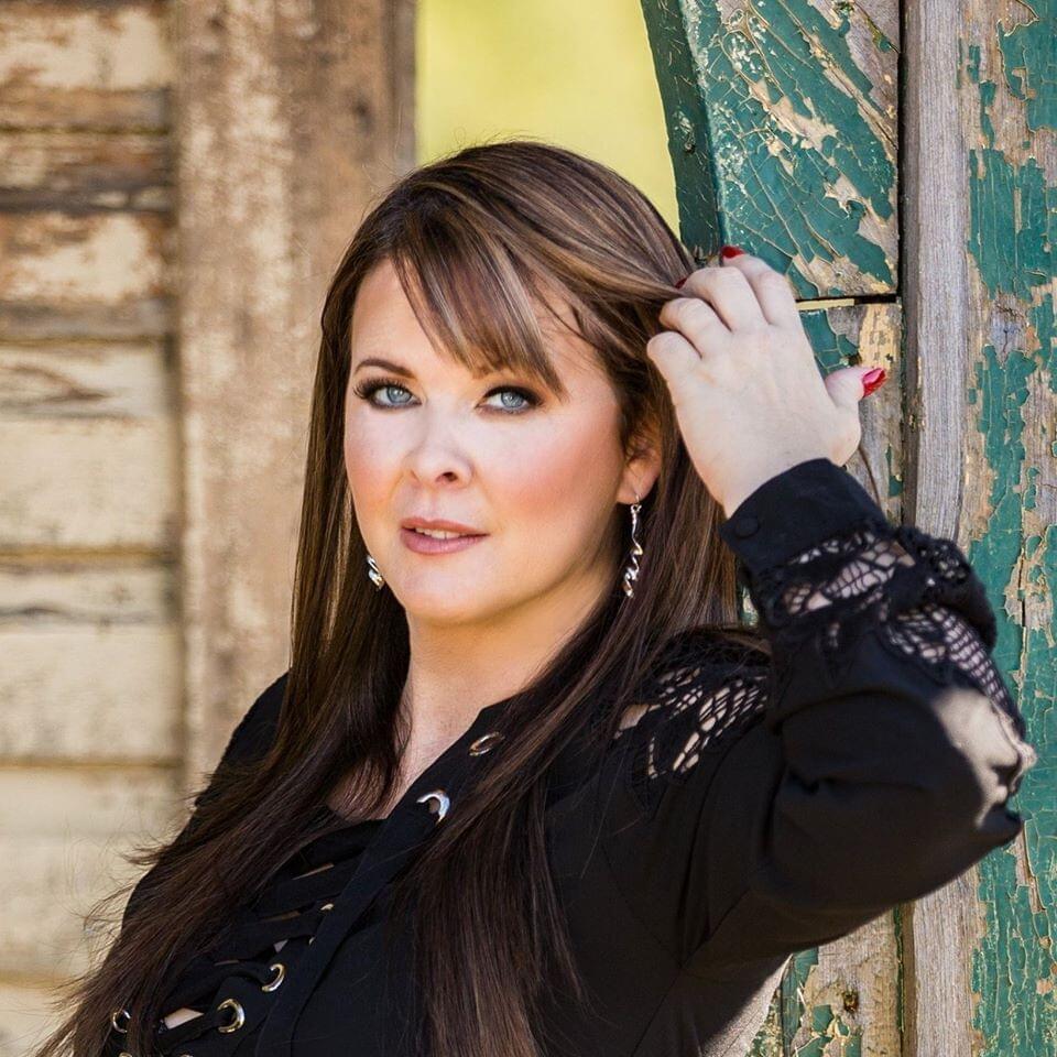 Sherry Lynn Profile Picture Photo of Sherry Lynn
