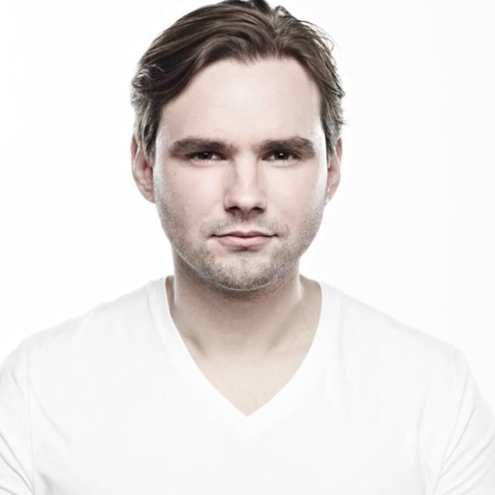 Mischa Daniels Profile Picture Photo of Mischa Daniels