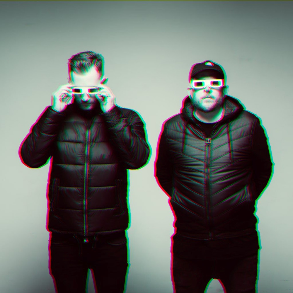 Cover image for Diskord