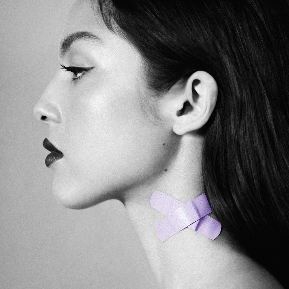 Album cover art for "Olivia Rodrigo - vampire (Tradução em Português)" by Genius Brasil Traduções