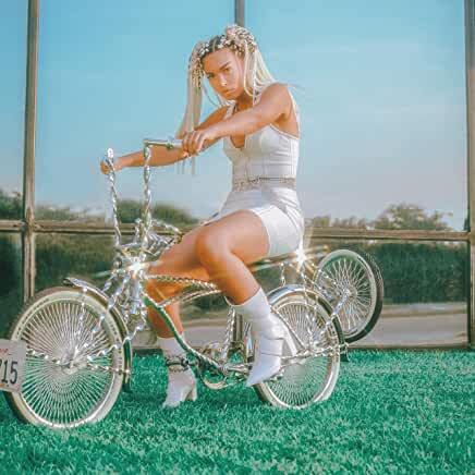Album cover art for "Lifestyle" by Dizzy Fae