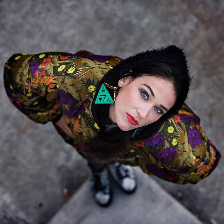 Photo of La Chica
