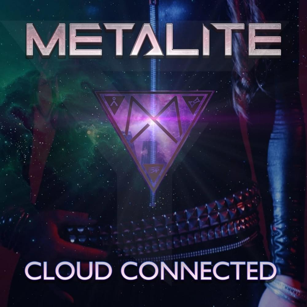 Album cover art for "Cloud Connected" by Metalite