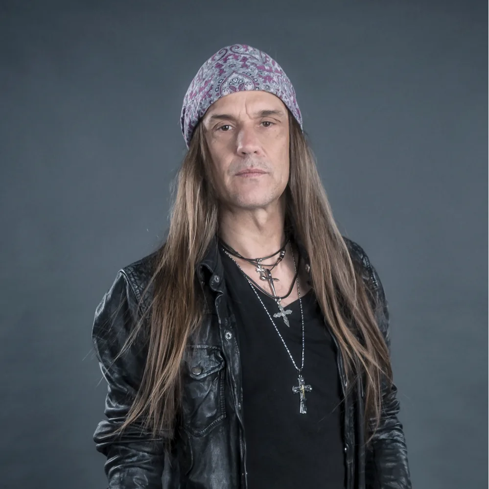 Photo of Ronni Le Tekrø