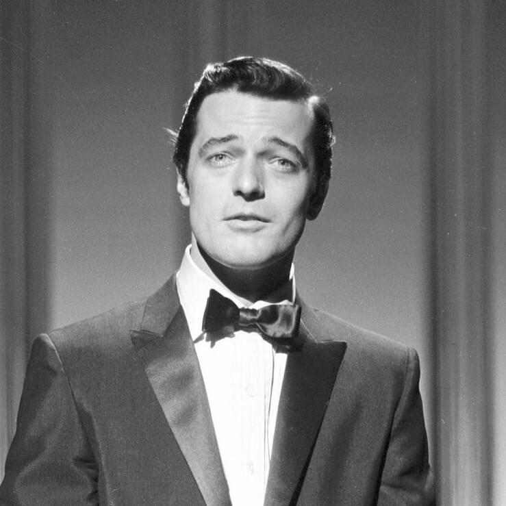 Photo of Robert Goulet