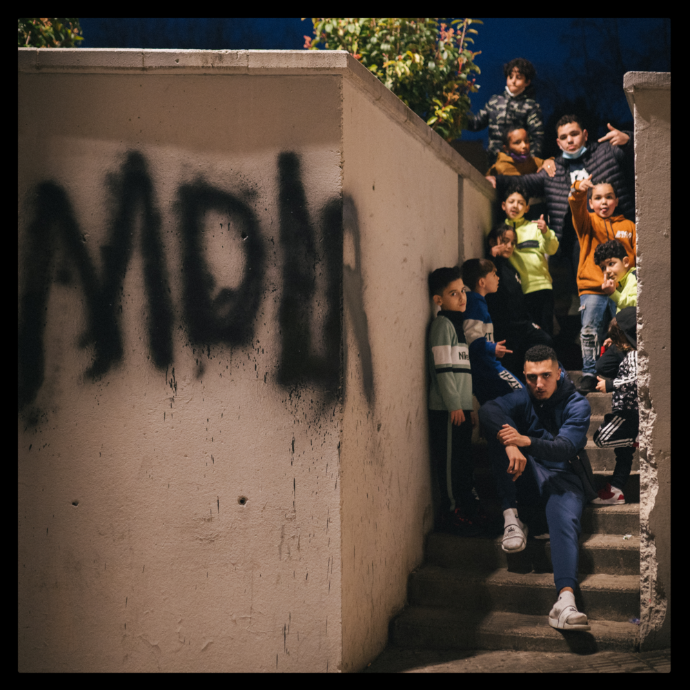 Album cover art for "Seguimos" by Morad