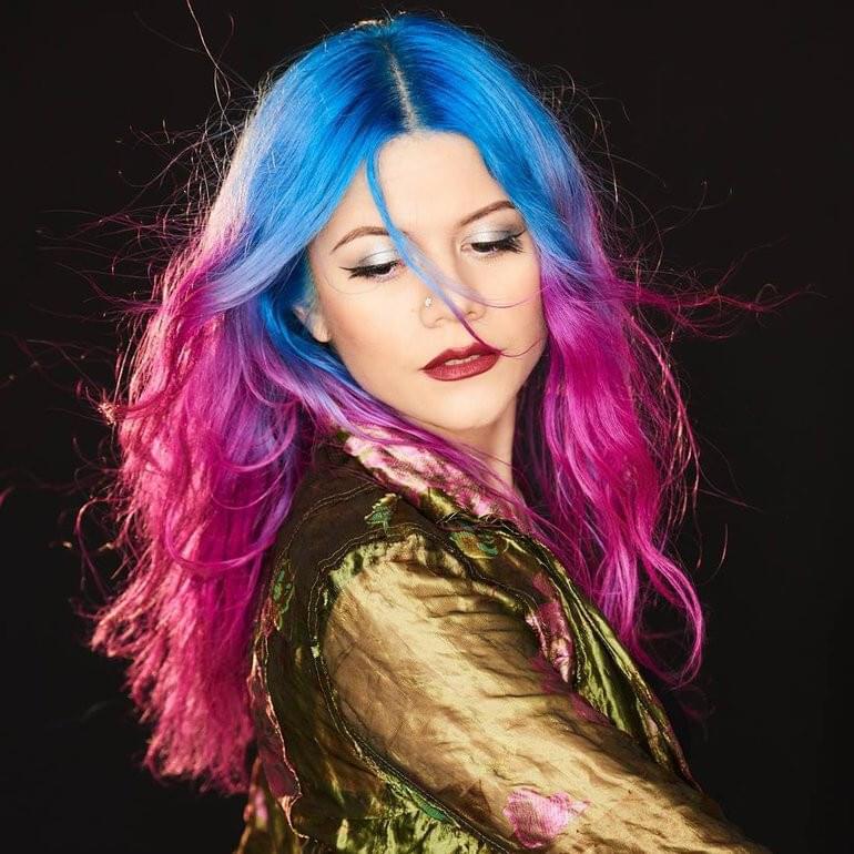 Photo of Allison Iraheta