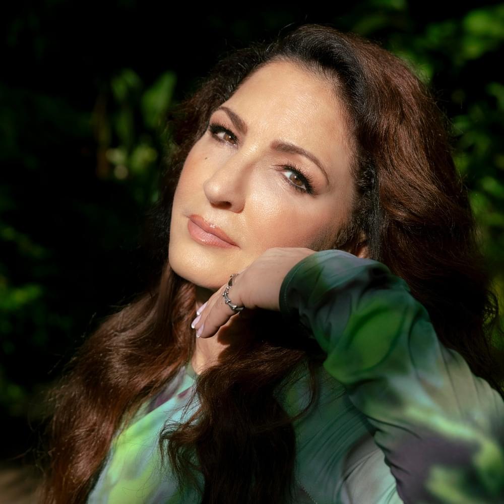 Gloria Estefan Profile Picture Photo of Gloria Estefan