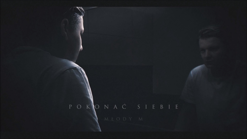 Album cover art for "Pokonać siebie" by Młody M