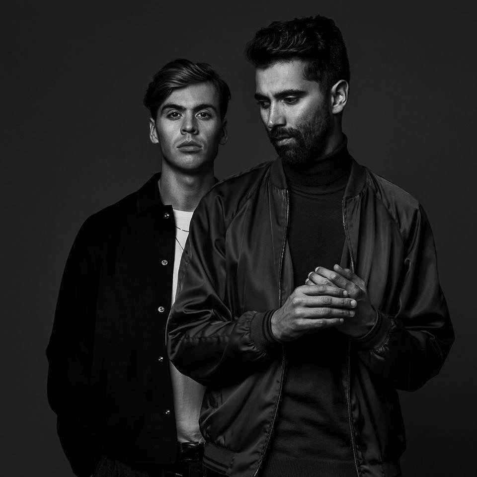 Cover image for Yellow Claw