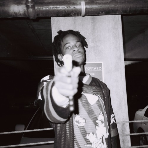 Album cover art for "32" by Thouxanbanfauni