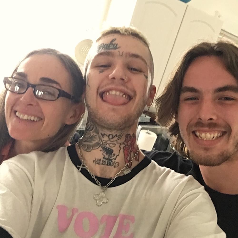 Album cover art for "runaway (og version)" by Lil Peep