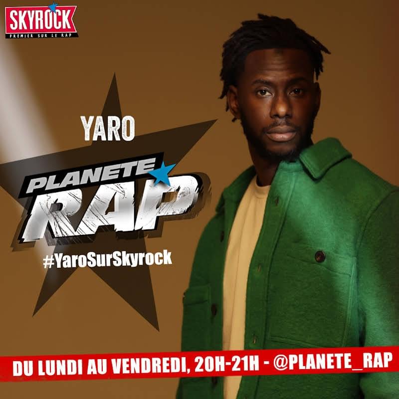 Album cover art for "2022" by Yaro