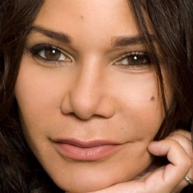 Daphne Rubin-Vega Profile Picture Photo of Daphne Rubin-Vega